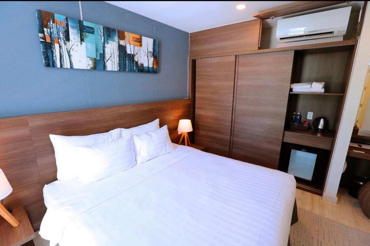 Okinawa Villas And Beach Club - Oceanami Resort Long Hải Ngoại thất bức ảnh
